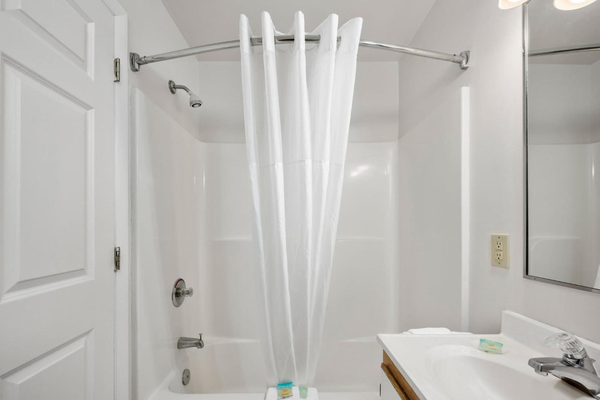 Affordable Suites Greenville Esterno foto